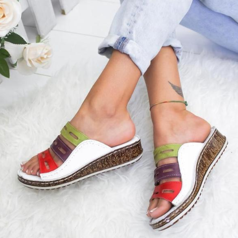 Line Color Leisure Sandals