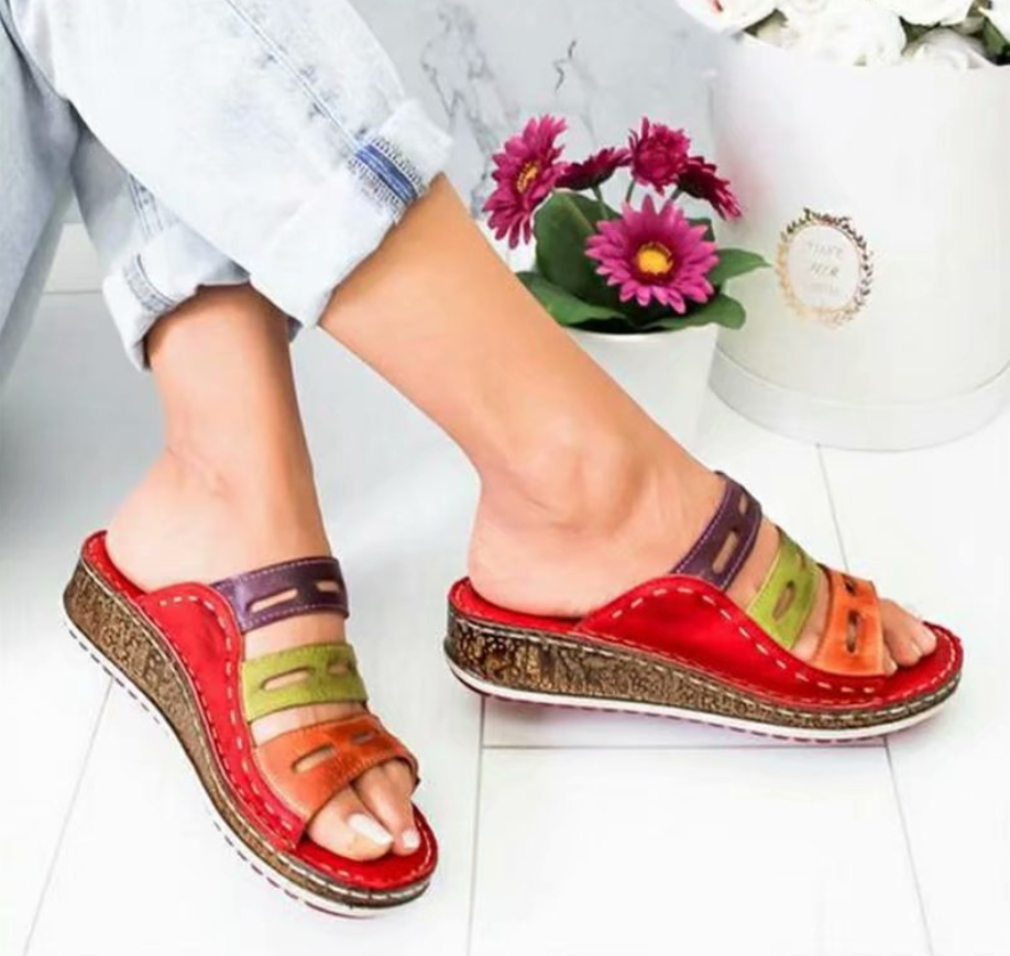 Line Color Leisure Sandals